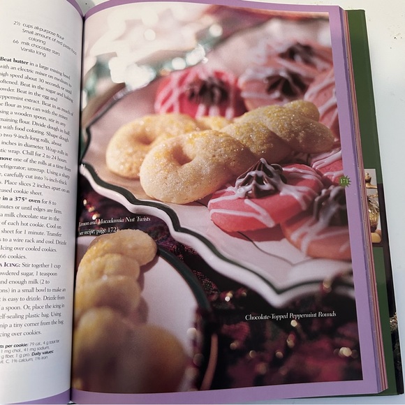 Better Homes and Garden: Holiday Inspirations HARDCOVER book - Picture 11 of 15